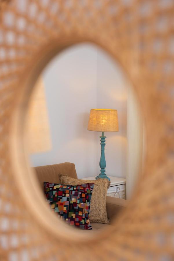 Miles Away Luxury Apartments Platis Gialos  Exterior foto