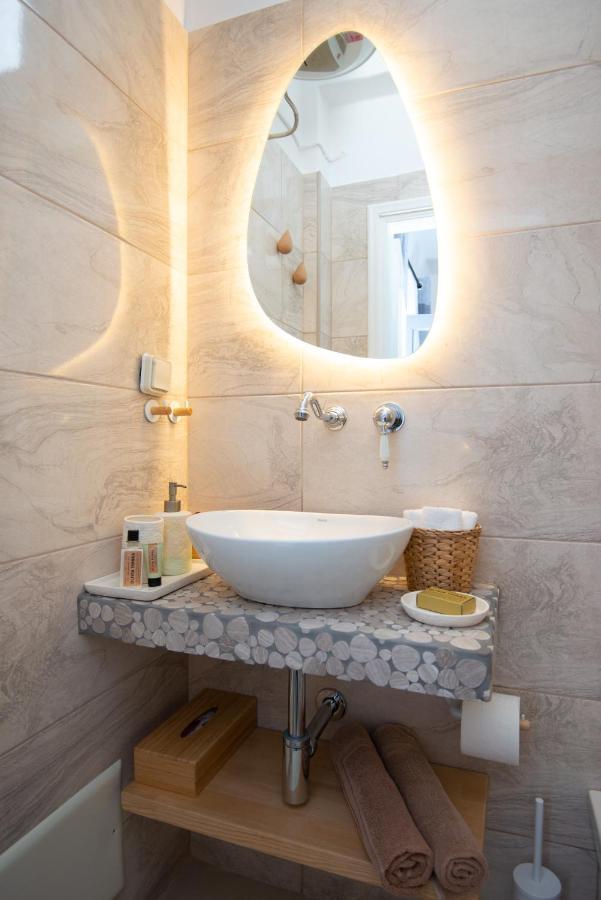 Miles Away Luxury Apartments Platis Gialos  Exterior foto
