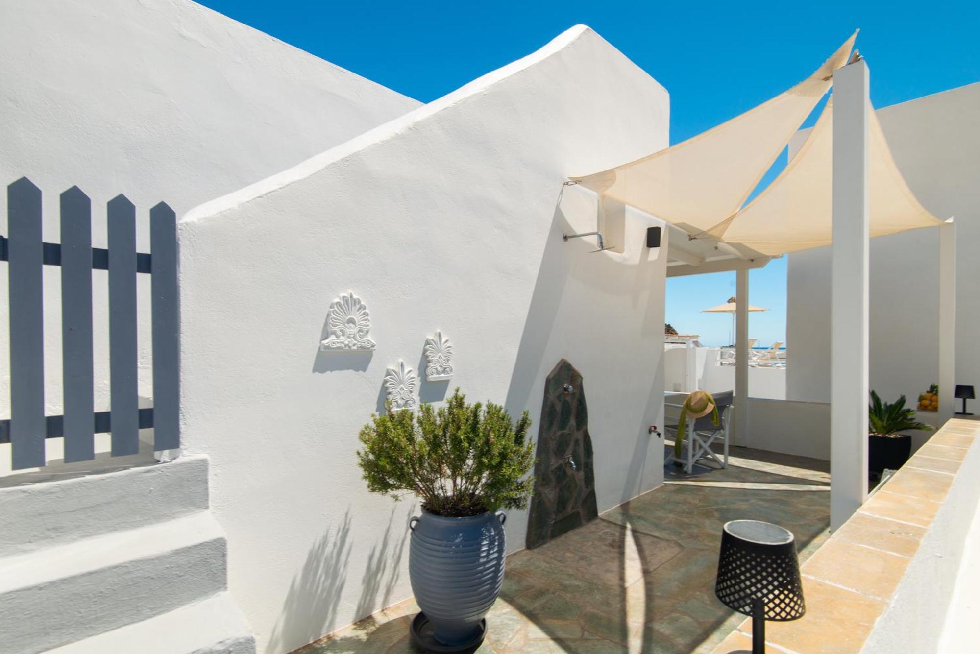 Miles Away Luxury Apartments Platis Gialos  Exterior foto