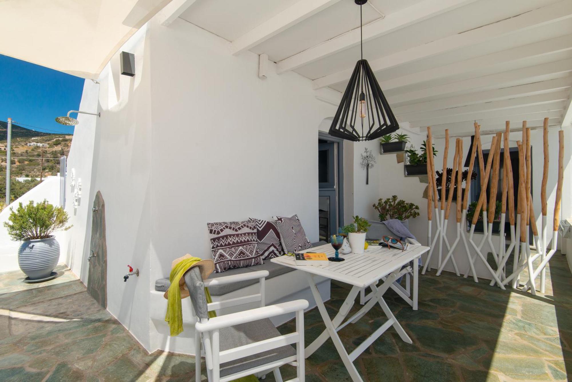 Miles Away Luxury Apartments Platis Gialos  Exterior foto